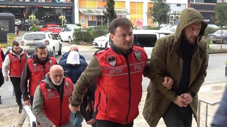 Trabzonspor-Fenerbahçe maçında olaylara karışan 12 kişi 5i tutuklandı: İşte maskeli taraftarın ilk ifadesi