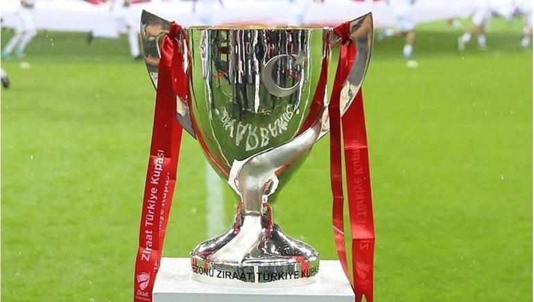 Fenerbahçeden resmi Süper Kupa ve Türkiye Kupası açıklaması 2 sezon çekiliyoruz