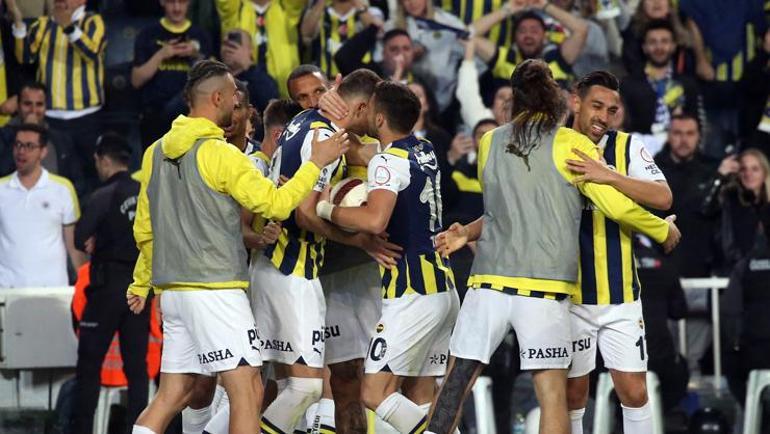 Fenerbahçe Teknik Direktörü İsmail Kartal: İyi futbolla kazandık Süper Kupa maçındaki U19 kararını değerlendirdi
