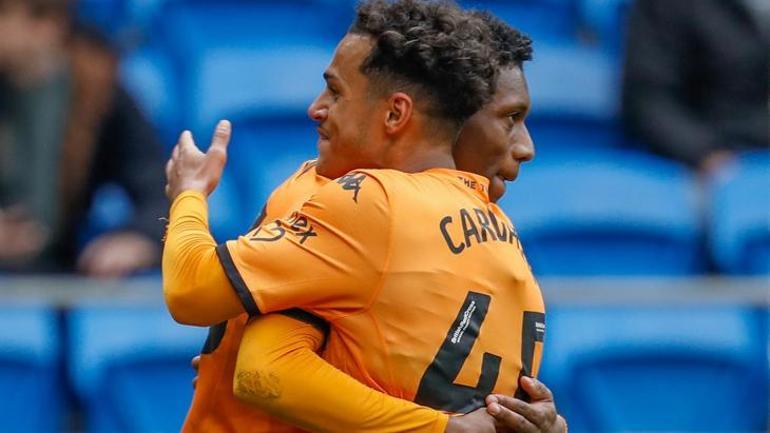 Hull City, Erol Bulutun takımı Cardiff Cityi mağlup etti Kritik 3 puan