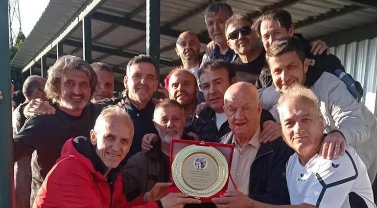 Fehmi Özgüler 47+ Veteran Futbol Turnuvası tamamlandı
