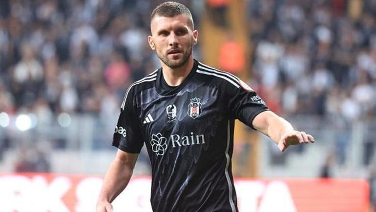 SON DAKİKA: Beşiktaşa kötü haber Yıldız futbolcu ameliyat olacak