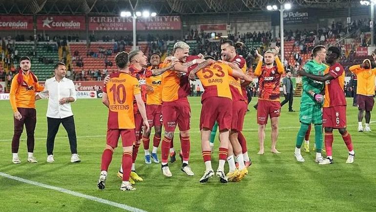 Galatasarayda Okan Buruktan rekorlara geri sayım