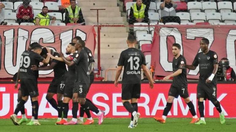(ÖZET) Antalyaspor - Hatayspor maçı sonucu: 2-1 | Hatayspor son dakikalarda mağlup oldu