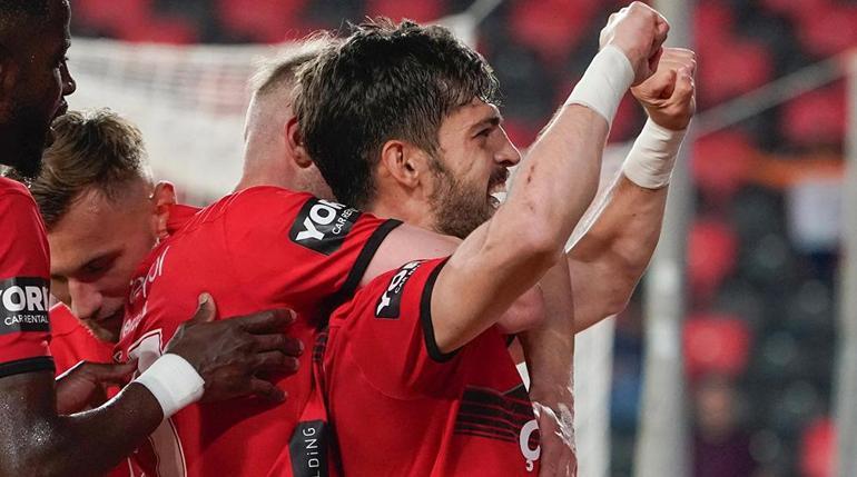 (ÖZET) Gaziantep FK - Kasımpaşa maç sonucu: 2-0 | 3 maçlık hasrete son