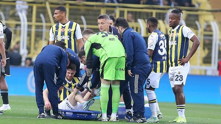 Fenerbahçede sakatlık şoku Derbide erken 2 değişiklik