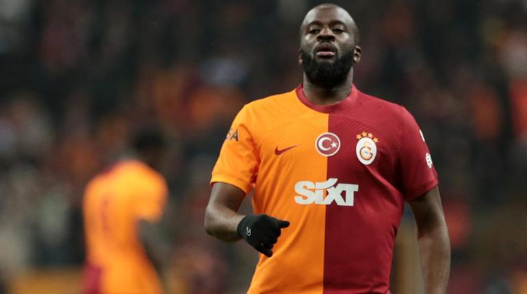 Galatasarayda gözler yıldız oyuncuya çevrildi Teklif yağıyor...