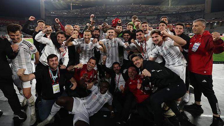 Beşiktaşın eleştiri yağmuruna tutulan yıldızı, Türkiye Kupasını getirdi Al-Musratiden hayat öpücüğü
