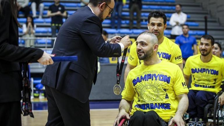 Tekerlekli Sandalyede şampiyon Fenerbahçe