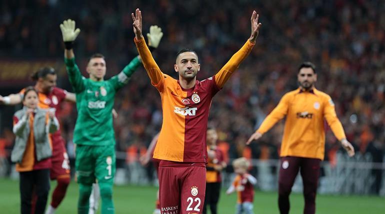 Galatasarayda gözler ayrılacak oyunculara çevrildi Talipleri artıyor...