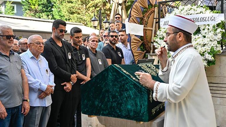 Volkan Demirel gözyaşlarına boğuldu: Babası Ali Naci Demirel, son yolculuğuna uğurlandı