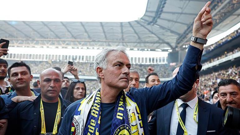 Fredden Jose Mourinho ve transfer açıklaması Fenerbahçenin yıldızı, Şampiyonlar Ligi için de umutlu konuştu