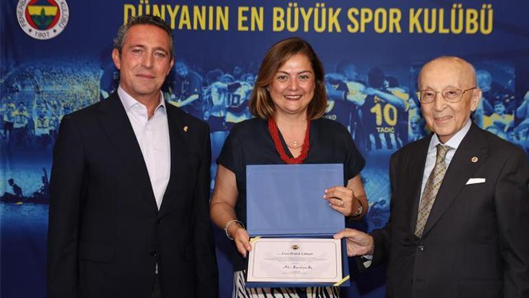 Fenerbahçe Başkanı Ali Koçtan Galatasaraya gönderme: Şampiyon oldular, 3 gün ya konuşuldu, konuşulmadı