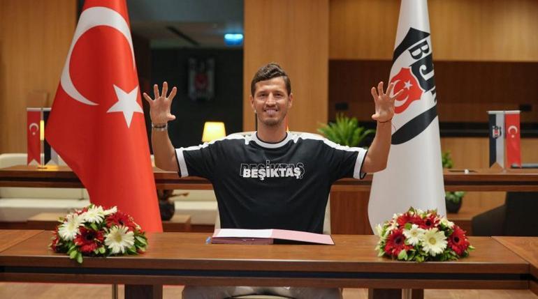 Son dakika | Beşiktaş, Salih Uçan ile yeni sözleşme imzaladı