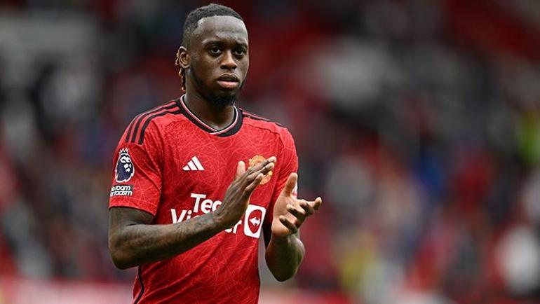 Galatasarayda son dakika Wan-Bissaka için yeni teklif...