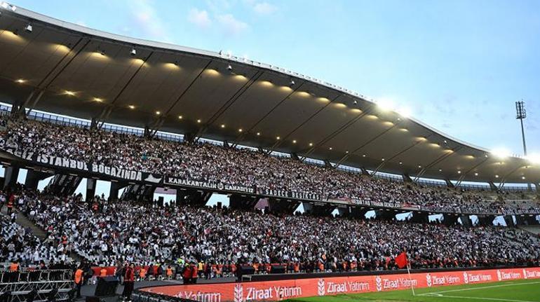 Beşiktaştan Cenk Tosun açıklaması Onunla ilgili...