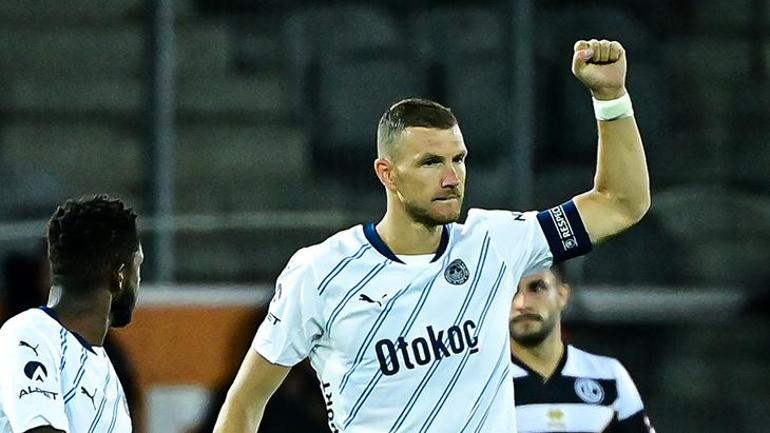 Fenerbahçede Edin Dzeko fırtınası Hat-trick yaptı, tarihe geçti