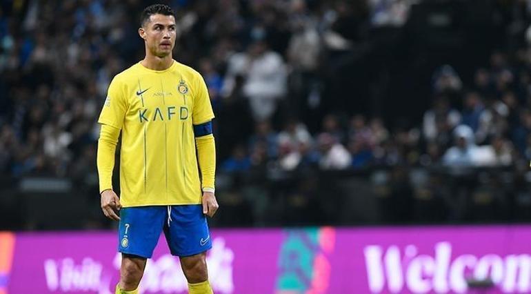 Cristiano Ronaldo, Lionel Messinin yanına gidiyor Bu iddia ortalığı karıştırır...