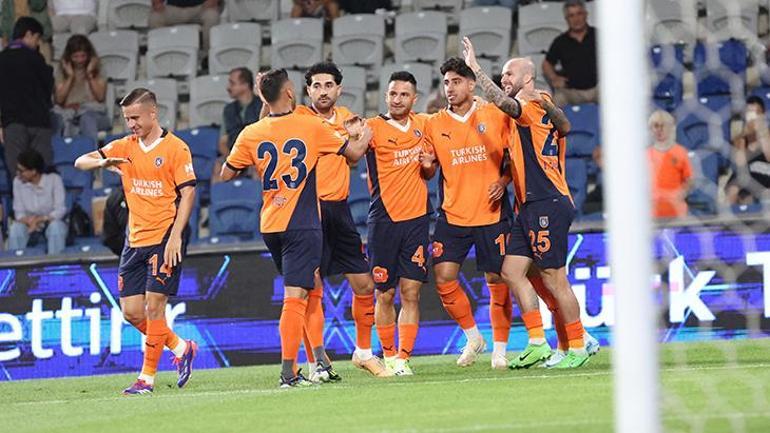 (ÖZET) Başakşehir-La Fiorita maçı sonucu: 6-1 | Başakşehir, Konferans Liginde La Fioritayı büyük farkla mağlup etti