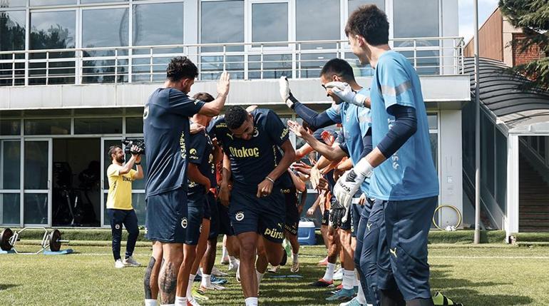 Fenerbahçenin hücum hattında büyük rekabet