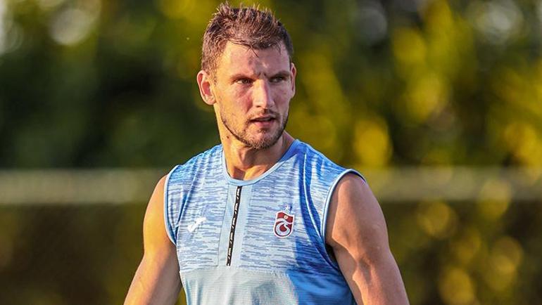 Ruzomberok maçı öncesi Trabzonspora Borna Barisic müjdesi