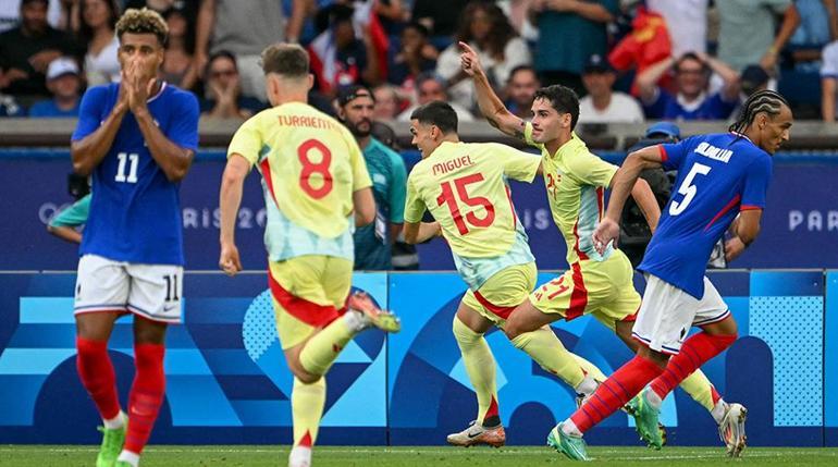 Fransayı uzatmalarda 5-3 mağlup eden İspanya, olimpiyat şampiyonu