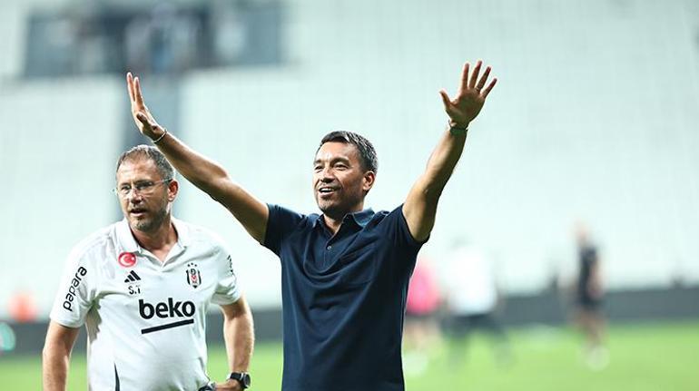 Giovanni van Bronckhorst: Karşınızda mutlu bir hoca var