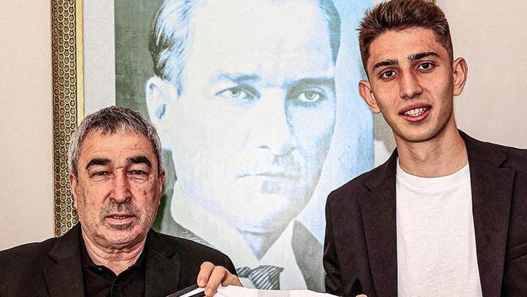 Beşiktaş ayrılığı resmen duyurdu İşte Demir Ege Tıknazın yeni takımı