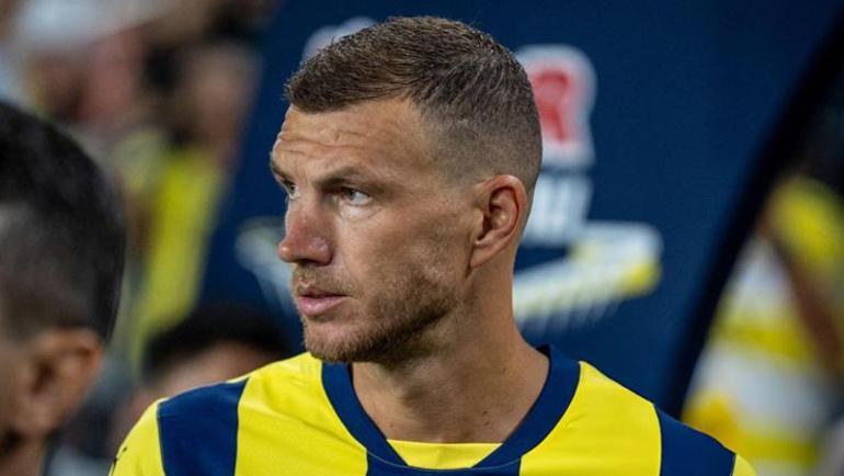 Fenerbahçede Dzekodan Ronaldo ve Lewandowskiye tarihi çalım Dünyanın en iyisi oldu