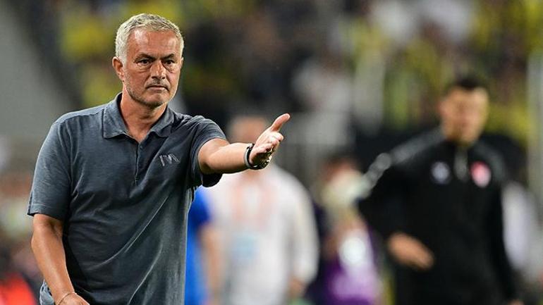 Jose Mourinhodan her şeyi tek tek anlattı: Türkiyeye gelişi, Süper Lig, transferler, Türk hakemleri, Osimhen ve birçok konu...