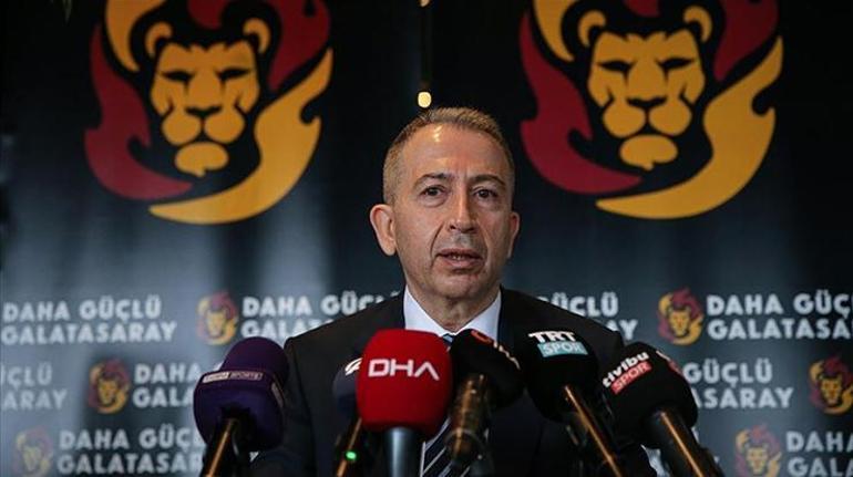 Galatasaraydan transfer açıklaması Rakiplere sert gönderme