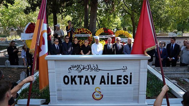 Metin Oktay, vefatının 33üncü yılında kabri başında anıldı