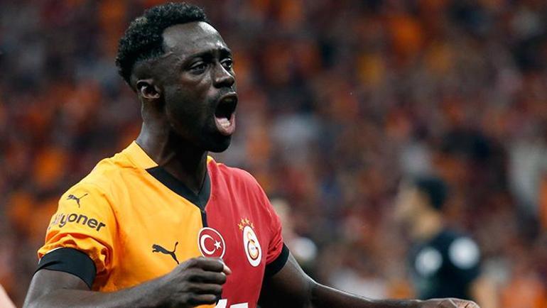 Davinson Sanchez Galatasaraya bu sezon bir ilki yaşattı Gabriel Sara boş durmadı