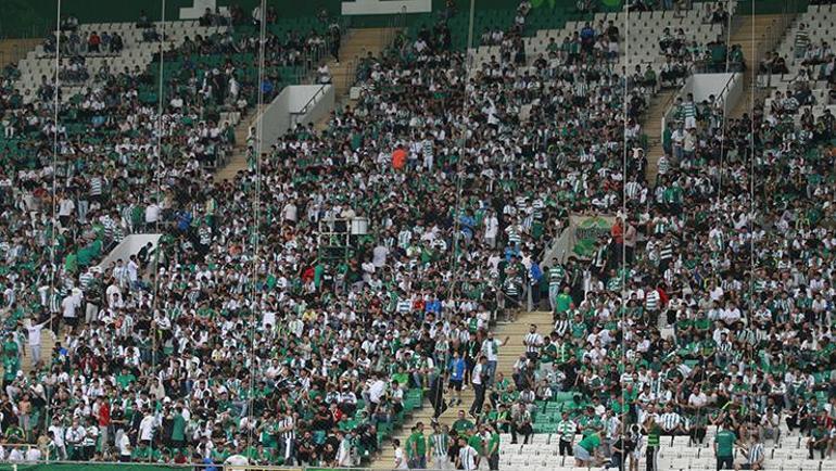 Bursaspor taraftarından gövde gösterisi Rekor rakam...