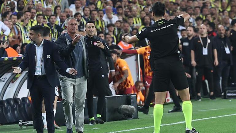 Fenerbahçede Mourinhodan ilginç yenilgi sözleri Salakça bir cevap ama... Galatasaray derbisinden sonra konuştu