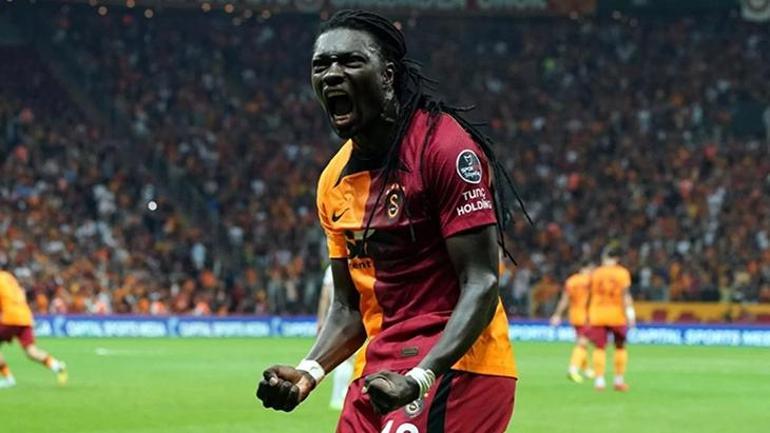 Eski Galatasaraylı Bafetimbi Gomis: Fenerbahçe, beni birçok kez transfer etmek istedi