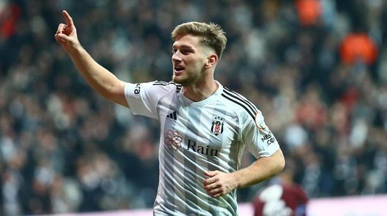 Beşiktaş Teknik Direktörü Giovanni van Bronckhorsttan Frankfurt maçı öncesi Semih Kılıçsoy sözleri O neden oynamadığını çok iyi biliyor