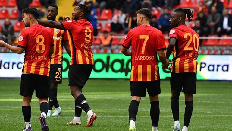 Kayseride 4 gol var kazanan yok (Kayserispor 2-2 Gaziantep FK | özet)