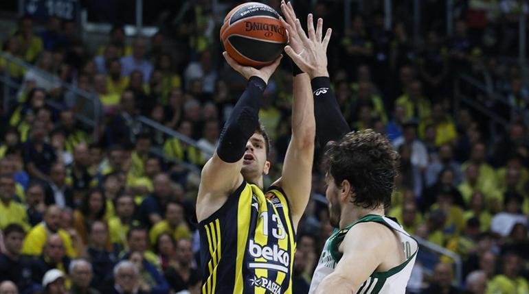 (ÖZET) Fenerbahçe Beko - Panathinaikos maç sonucu: 76-81 | Geri döndü ama sonunu getiremedi