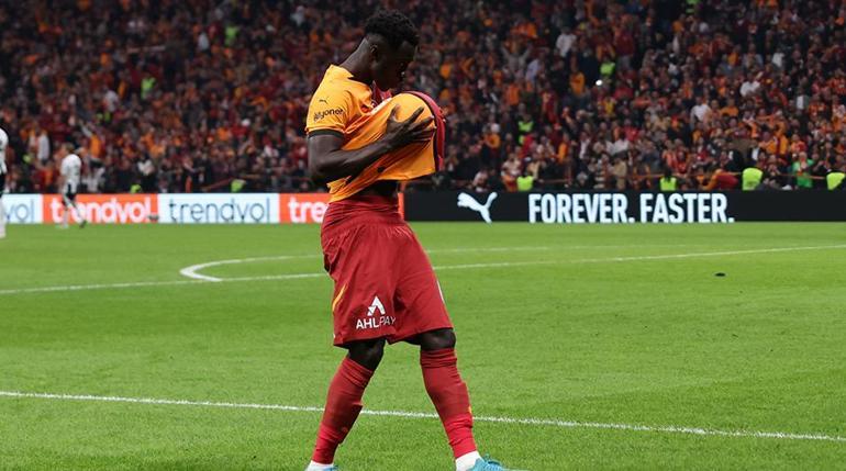 Galatasaray - Beşiktaş derbisinde perdeyi Davinson Sanchez açtı Saradan asistlere devam...