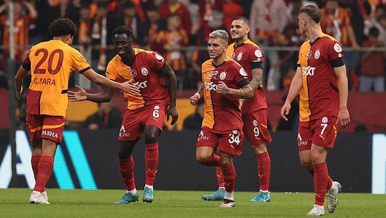 Galatasarayda Davinson Sanchezden kusursuz performans Ayakta alkışlandı...