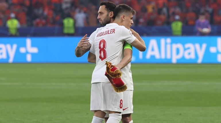 Hakan Çalhanoğlundan Galatasaraya transferine ilişkin açıklama: Fırsat vardı