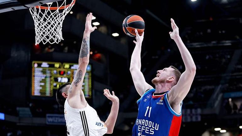 (ÖZET) Real Madrid-Anadolu Efes maç sonucu: 64-74