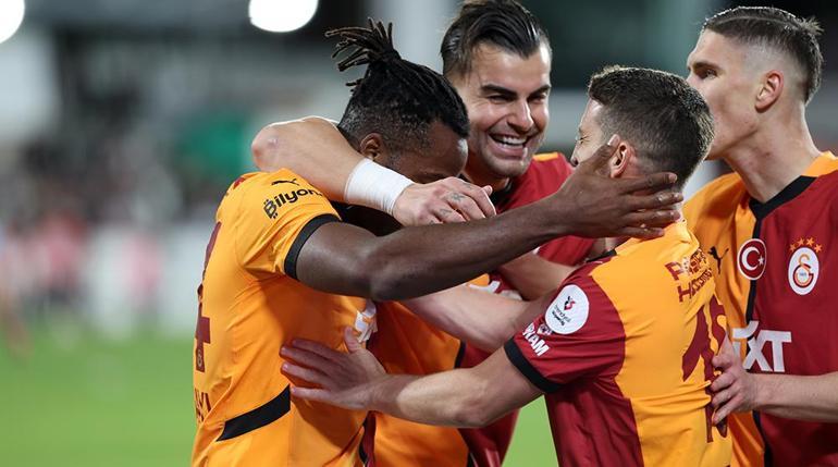 Galatasarayda Batshuayi etkisi sürüyor Yine sonradan girdi, yine skoru değiştirdi...