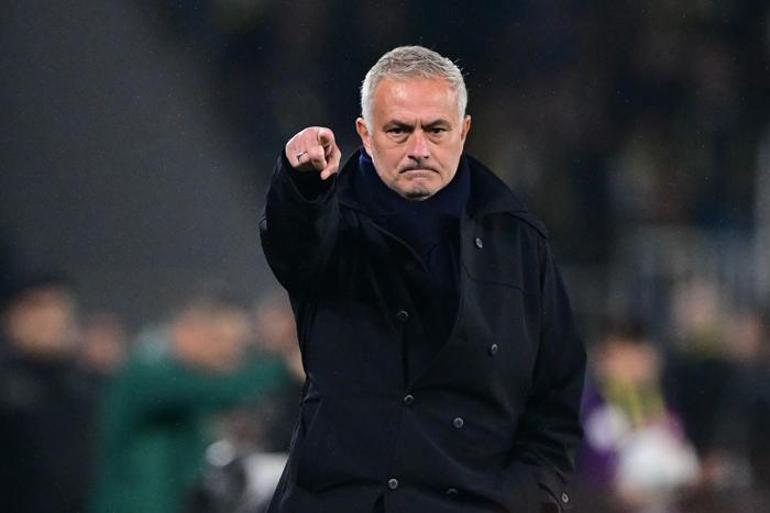 Samet Akaydından Jose Mourinho itirafı Hayatımda ilk defa...