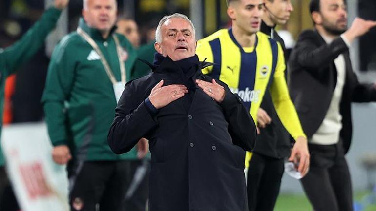 Fenerbahçede Jose Mourinhodan derbi sözleri: Her hafta tesislerde kalacağız