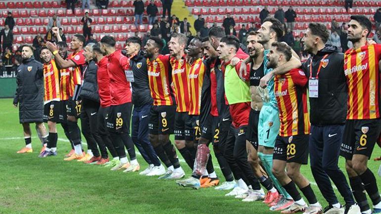 Kayserispor, Sinan Kaloğlu ile uçuşa geçti