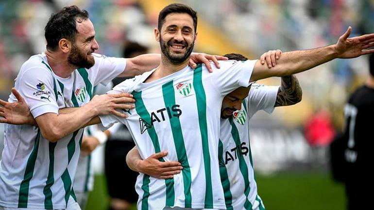 CANLI İZLE: Bursaspor-Karşıyaka maçı hangi kanalda yayınlanacak ve saat kaçta canlı başlayacak 3. Lig Bursaspor-Karşıyaka şifresiz | Muhtemel 11ler ve canlı yayın bilgisi