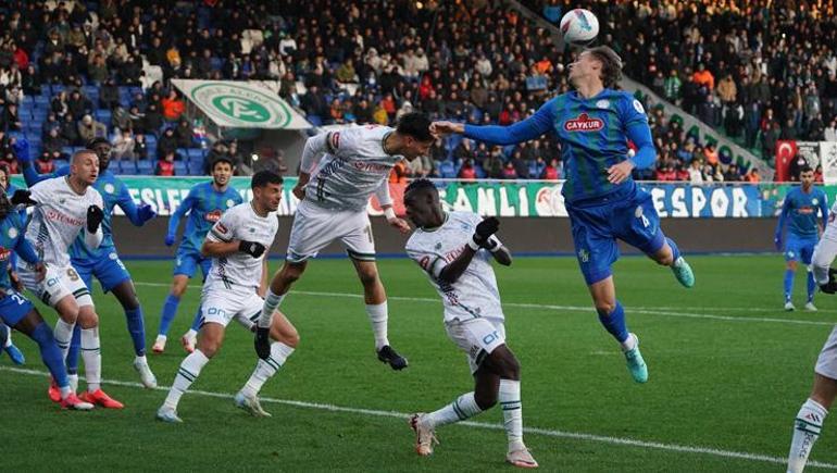 Çaykur Rizespor-Konyaspor maçında bir kaçan penaltı, iki gol