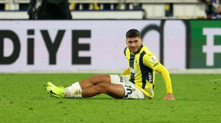 Fenerbahçede Livakovic şoku Sakatlık nedeniyle devam edemedi...